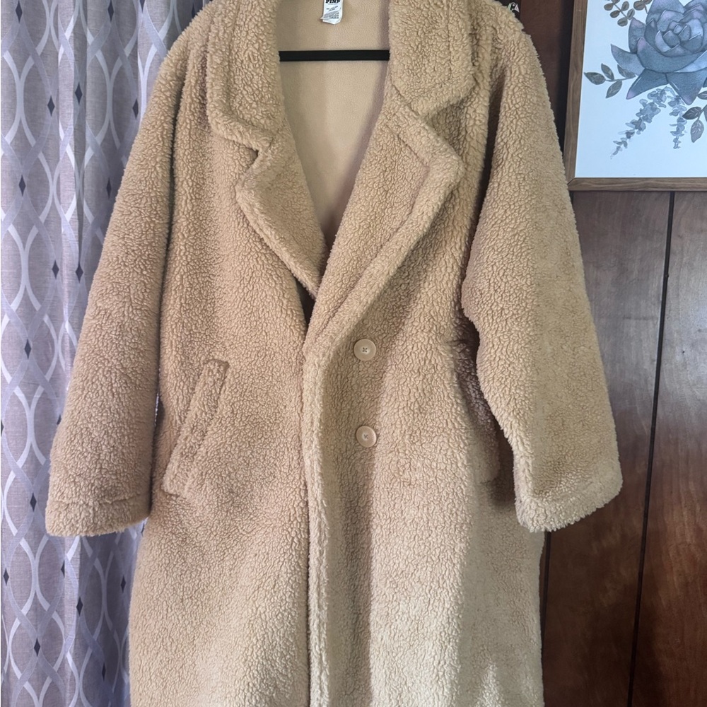 PINK Victoria's Secret Cozy Tan Teddy Jacket